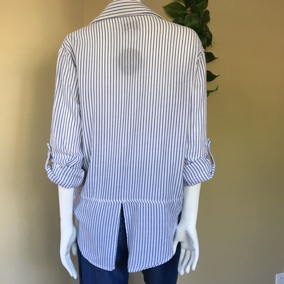 Cotton On Boyfriend Shirt - Picture 2 of 8